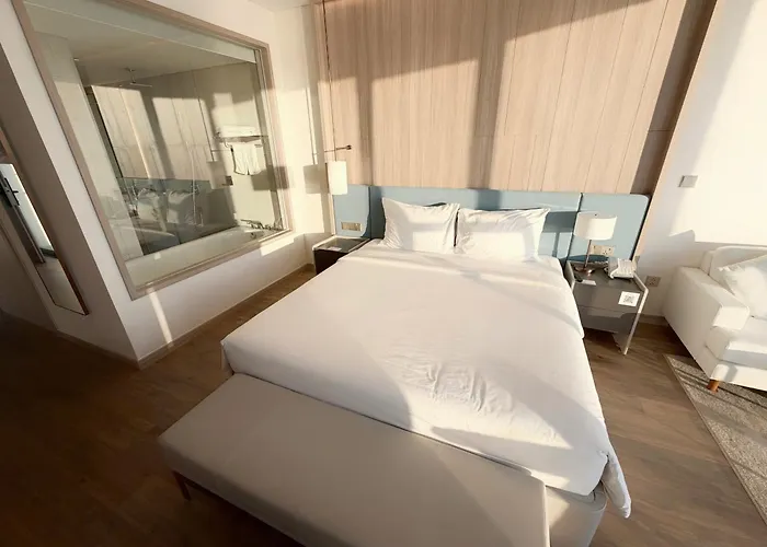 Alacarte Luxury - Sea View * Ha Long