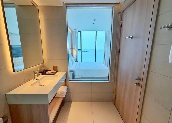 Alacarte Luxury - Sea View Apartment Ha Long